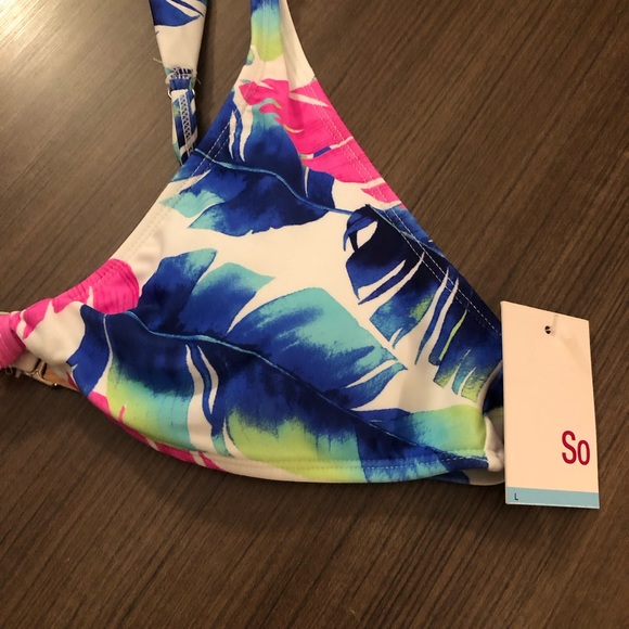 Floral swim bikini top. Brand new!! - Picture 4 of 9
